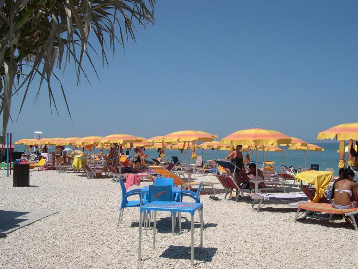 L'Oasi Di Lulu' Hotel Senigallia Exterior photo